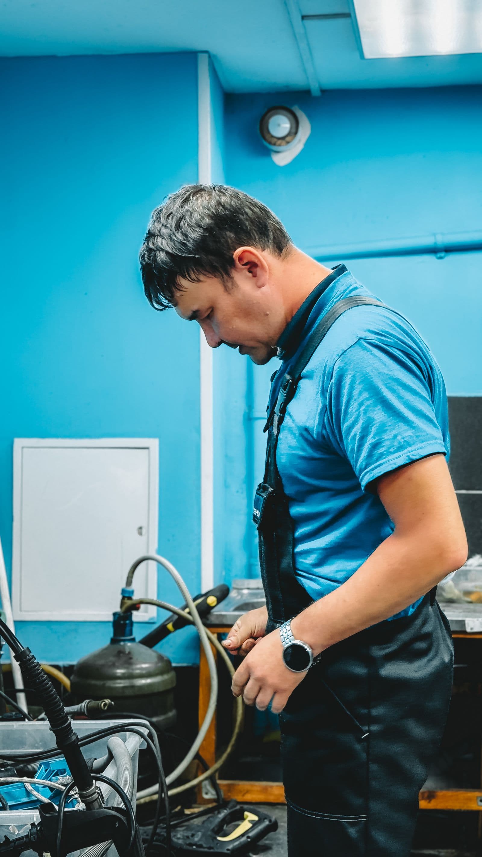 Technician preparing equipment for a repair